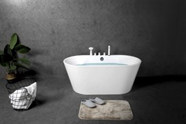 BELBAGNO BB200 Ванна акриловая отельностоящая овальная в комплекте со сливом-переливом цвета хром