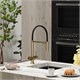 SANCOS Смеситель для кухни Imola с гибким изливом и возможностью подключения фильтра для воды, цвет брашированное золото с черным изливом, арт. SC4010BGbh SC4010BGbh